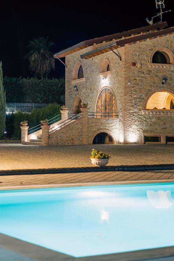 Tenuta Un Posto Al Sole Luxury B&B Rossano Stazione 외부 사진