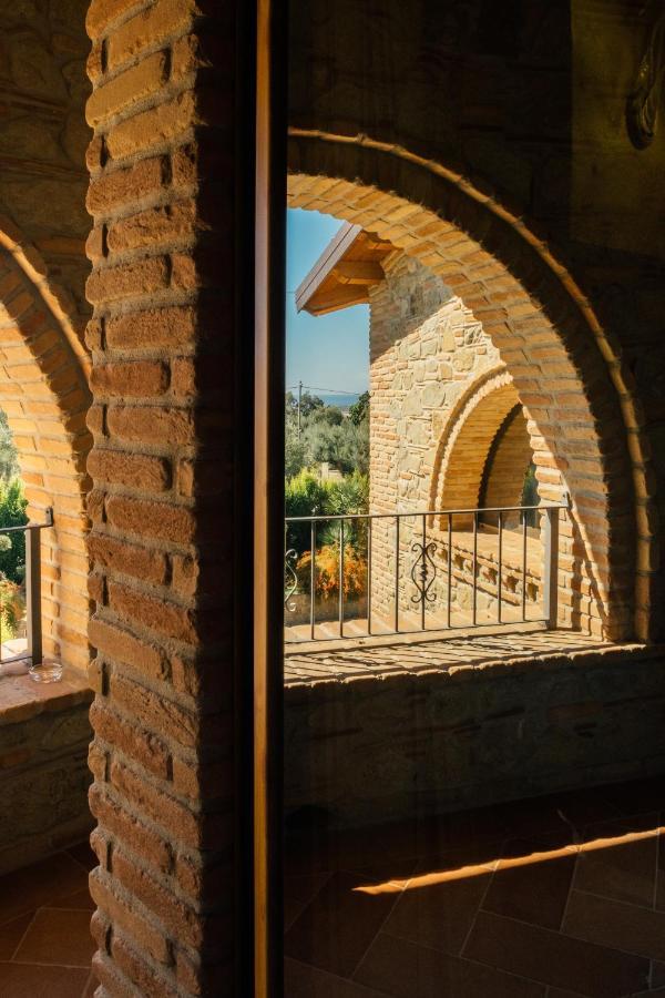 Tenuta Un Posto Al Sole Luxury B&B Rossano Stazione 외부 사진
