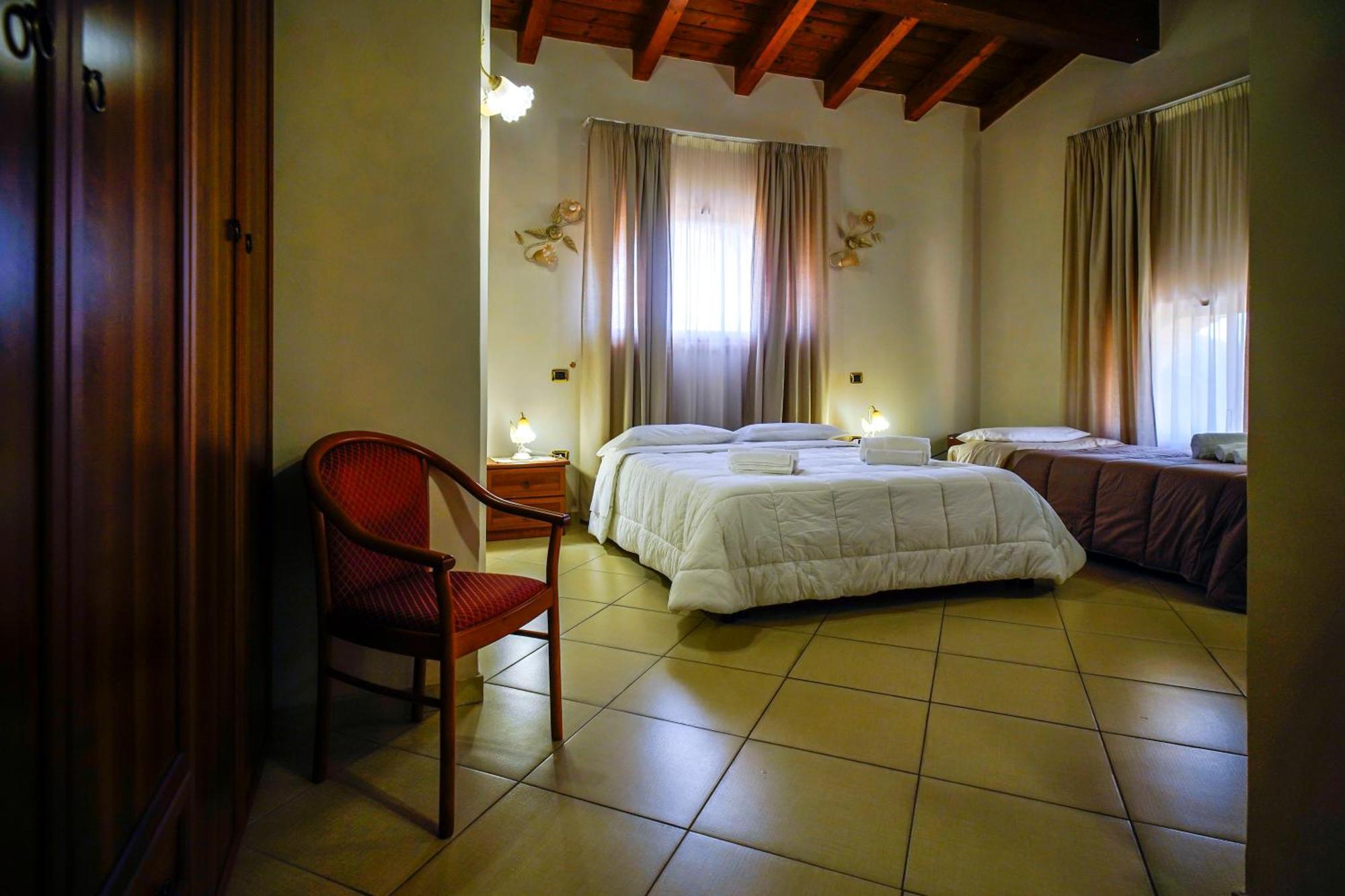 Tenuta Un Posto Al Sole Luxury B&B Rossano Stazione 외부 사진
