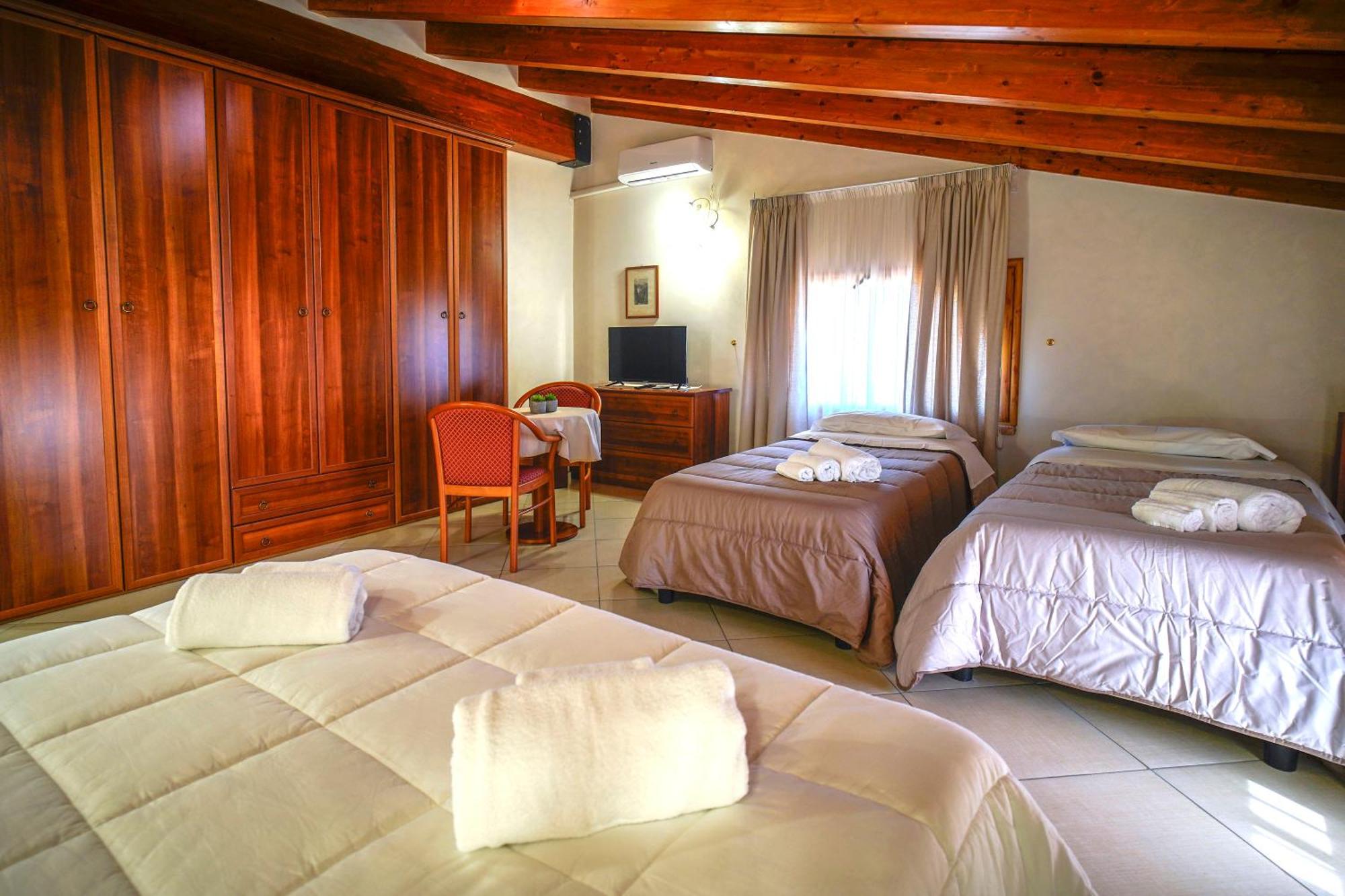 Tenuta Un Posto Al Sole Luxury B&B Rossano Stazione 외부 사진